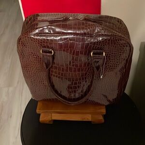 Jessica Simpson Dark Brown Tote Bag/Travel Carry On-Alligator/Croc Pattern